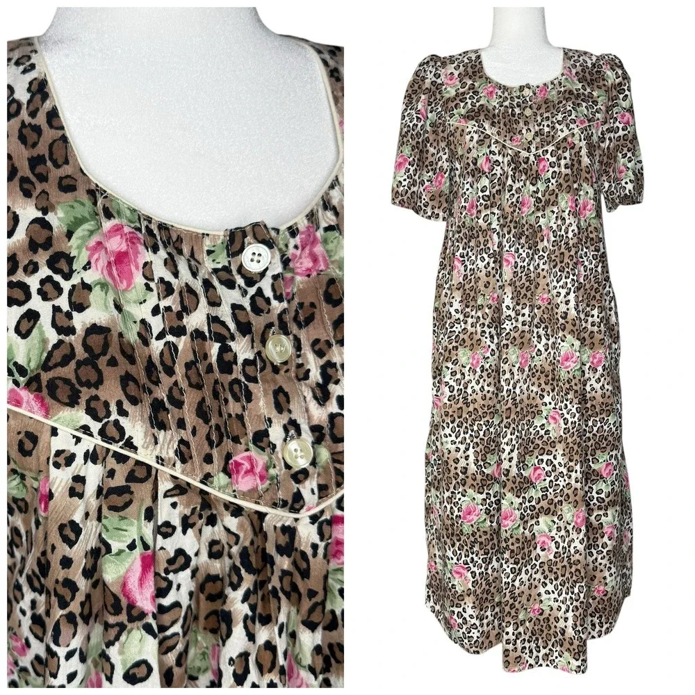 1980s Vintage Barbizon S Animal Print Floral Nightgown Muumuu House Dress Cotton